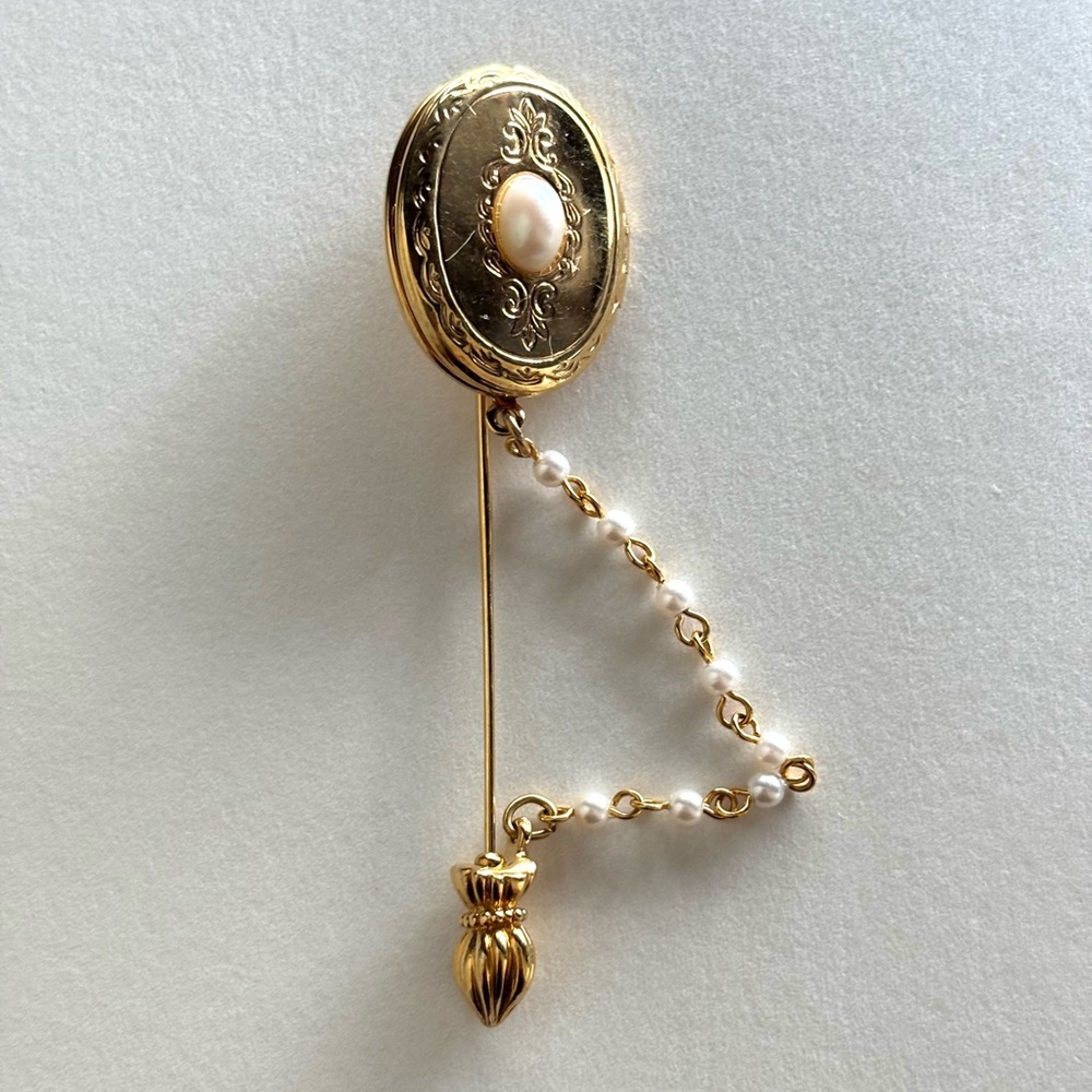 Gold Locket Stick Pin